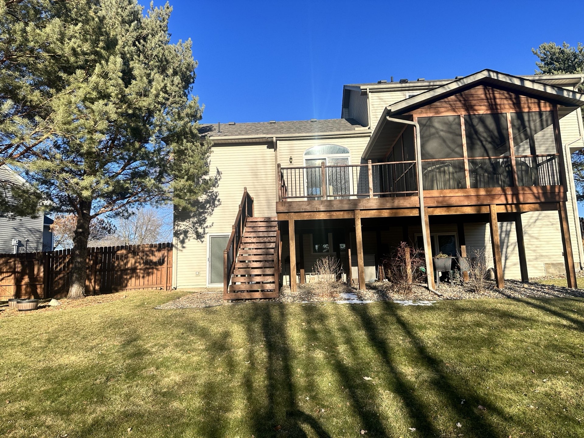 Roofing project completed by Solaris in Lakeville, MN