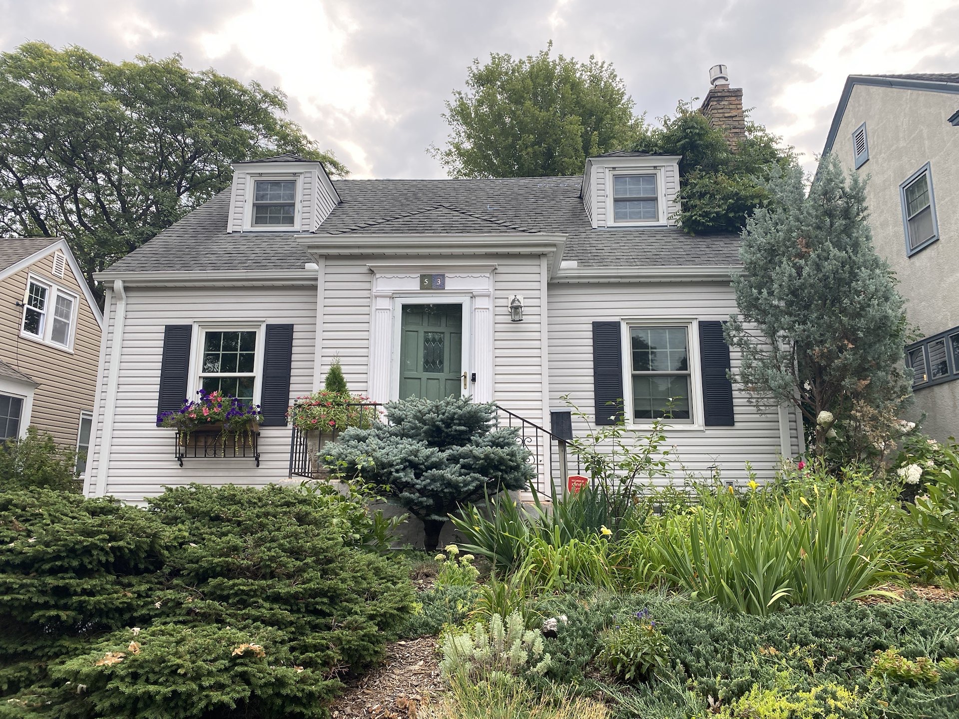 Roofing project completed by Solaris in Minneapolis, MN