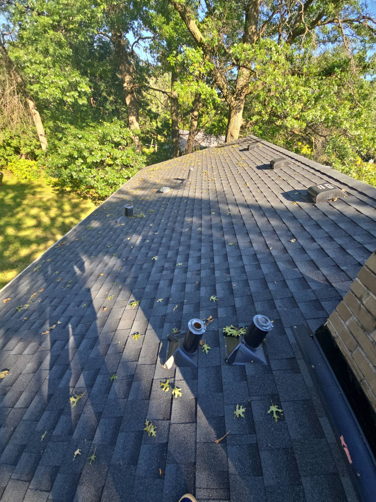Roofing project detail in Minnetonka, MN 2