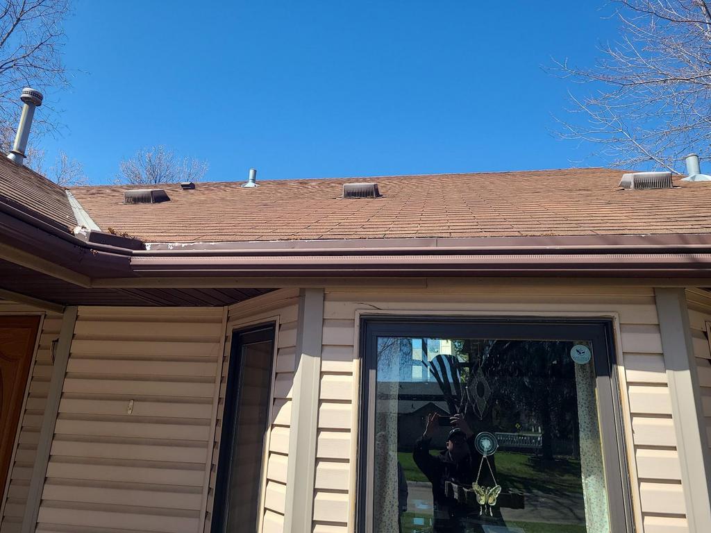 Roofing project completed by Solaris in Vadnais Heights, MN